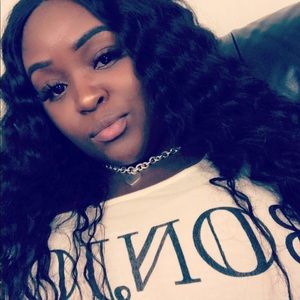 Meet your Posher, Ta’vasha